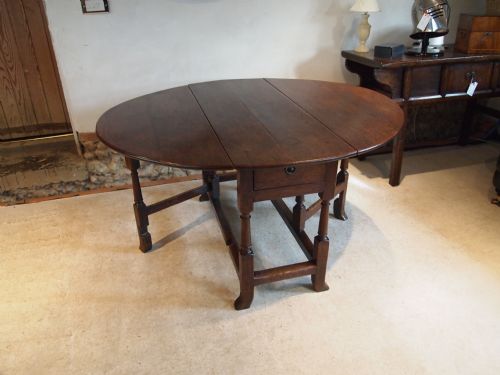 fig 1. Table dining Oak gateleg William and Mary c1690