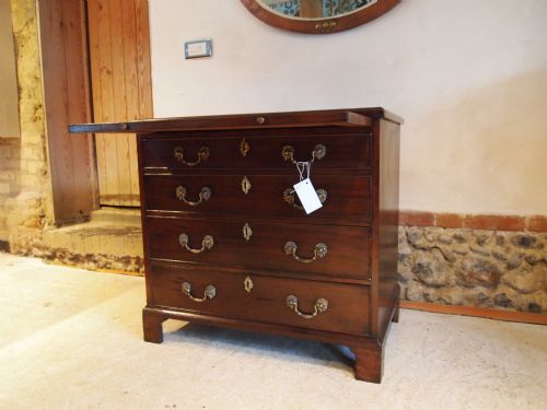 fig 4. Chest of drawers bachelors George III Mahogany small 32 inches wide c1760