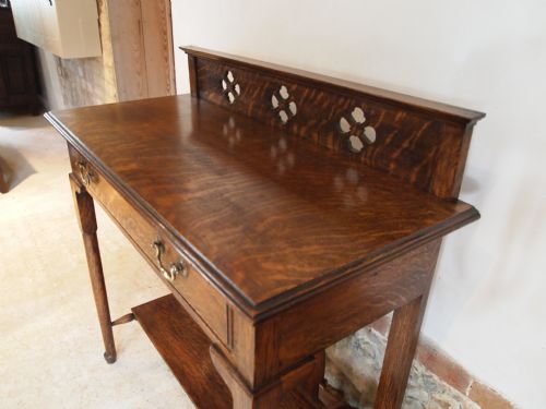 fig 2. Table hall or side table Arts and crafts Oak c1900