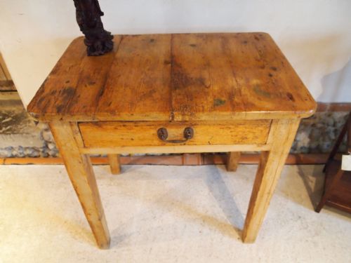 fig 1. Table George III Pine Prep table c1800