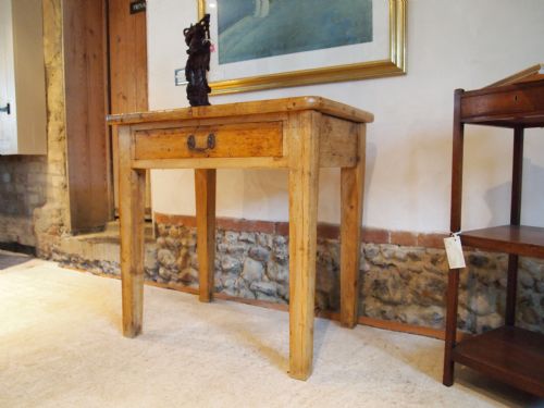 fig 2. Table George III Pine Prep table c1800
