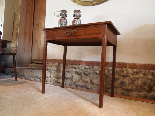 fig 2. Table Lowboy George IV Oak c1820