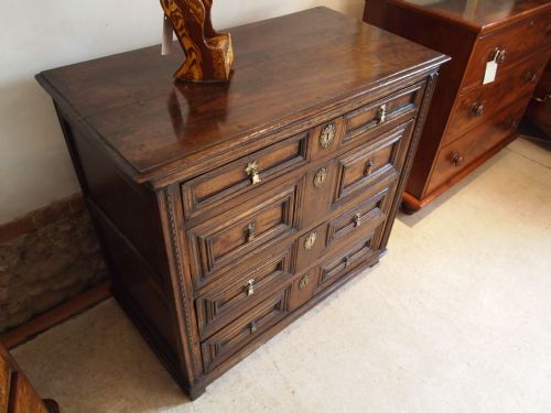 fig 1. Chest of drawers Oak Queen Anne compact size c1700