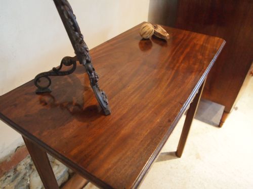 fig 1. Table lowboy George III Mahogany c1770