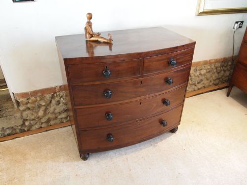 Chest of Drawers George III Mahogany Bow Front Compact Size Under 36" C1800