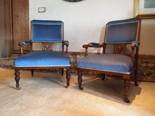 Chairs a Pair of Victorian Rosewood Armchairs C1880