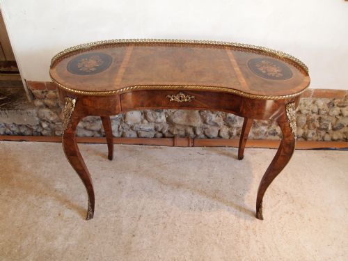 fig 1. Table Victorian period Fine French Bureau Plat figured Walnut and Ormolu c1870