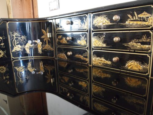 fig 2. Desk dressing table Carlton house desk Chinoiserie or Japanned lacquer c1920