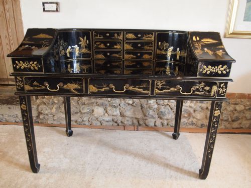 fig 3. Desk dressing table Carlton house desk Chinoiserie or Japanned lacquer c1920