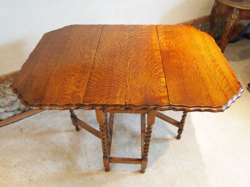 fig 3. Table Edwardian golden Oak barley twist drop leaf c1910