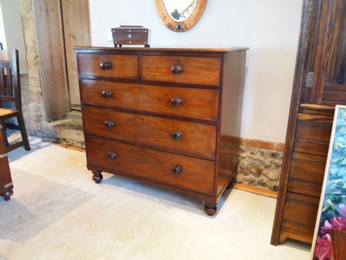 Chest of Drawers Victorian Mahogany Fine Quality C1860