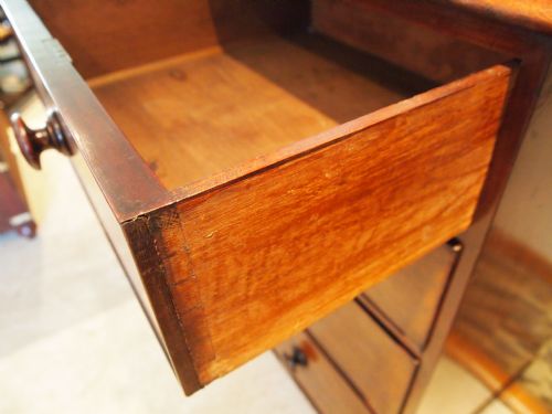 fig 2. Chest of drawers Victorian Mahogany fine quality c1860