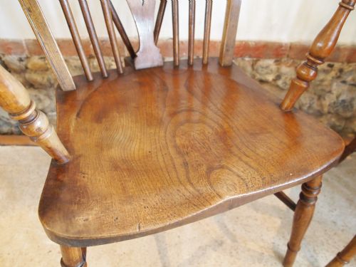 fig 2. Chairs Victorian Windsor chairs set of four Beech, Elm, Cherry c1890