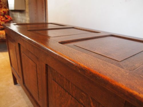 fig 2. Coffer Blanket box Arts and Crafts Cotswold school influenced Oak c1900