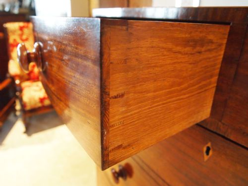 fig 2. Chest of drawers fine quality Regency Mahogany c1820