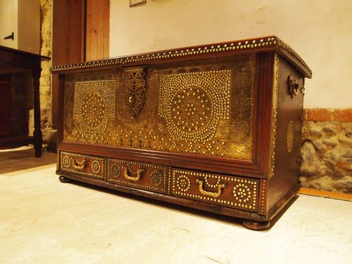 Coffer Chest Trunk Zanzibar Mule Chest Padouk C1890
