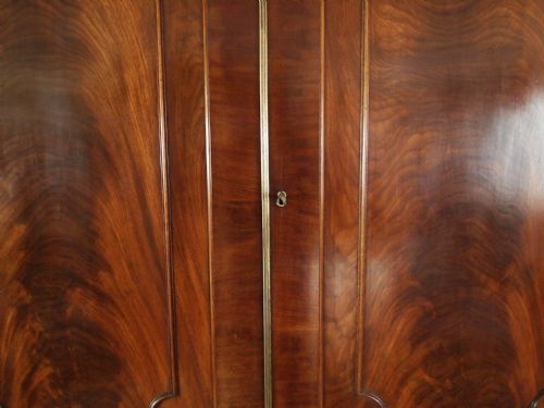 fig 2. Wardrobe chest of drawers Linen press George III Flame Mahogany c1790