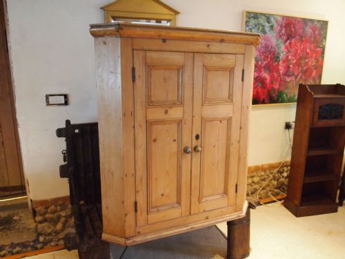 Cupboard Cabinet Hanging Corner Cupboard George III Pine C1790
