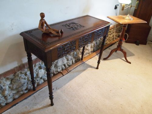 Table Hall Console Lamp or Side Table Victorian Mahogany C1880