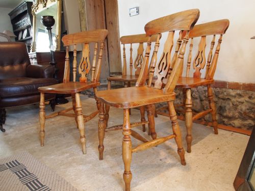 fig 2. Chairs Victorian kitchen Windsor fiddleback chairs set of four Ash and Elm c1870