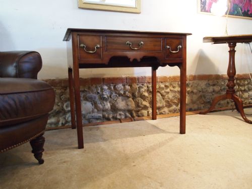 Table Lowboy George III Mahogany Lamp Side Hall Table C1780
