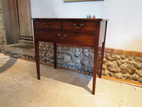 fig 2. Table lowboy hall console George III Mahogany c1780