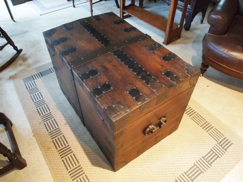 Chest Coffer Coffee Table George III Oak Colonel Parkinson Lamberts London C1810