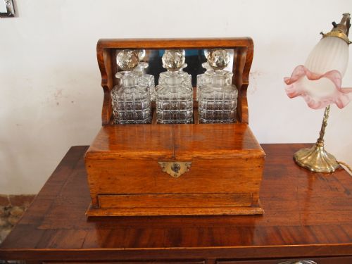 fig 1. Tantalus games compendium decanter Victorian Oak c1890
