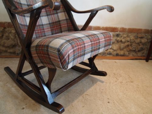 fig 3. Chair rocking chair Oak arts and crafts pure wool c1900