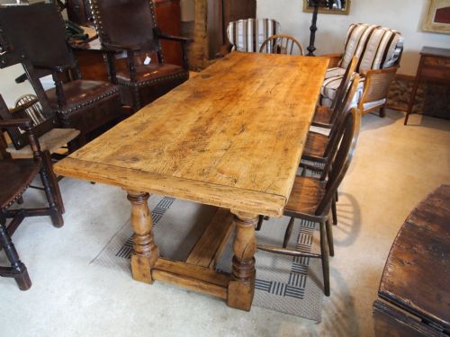 Table Solid Oak Refectory Dinning or Kitchen Table Seats 8 + Fine Quality C1920