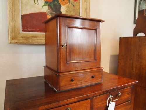 Chest of Drawers Victorian Mahogany Miniature Apprentice Collectors Chest C1880