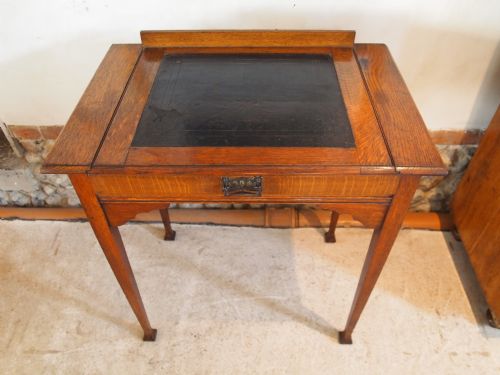 fig 3. Desk writing table Arts and Crafts Oak manner of Liberty c1900