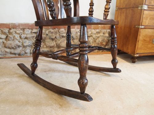 fig 3. Chair rocking chair Victorian Windsor Beech, Ash and Elm c1870