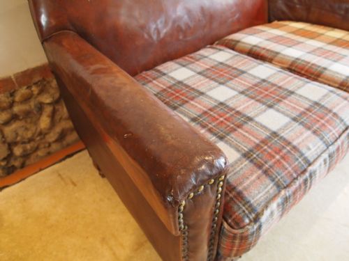 fig 3. Sofa Settee Edwardian leather club sofa c1905 (matching chairs on other listing)