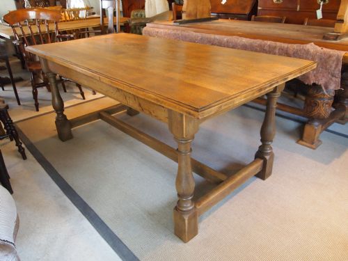 Table Solid Oak Refectory Kitchen Dining Table Seats 6/8 C1920