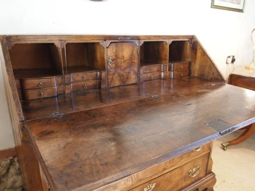 fig 2. Bureau fine George II figured Walnut and Oak c1740