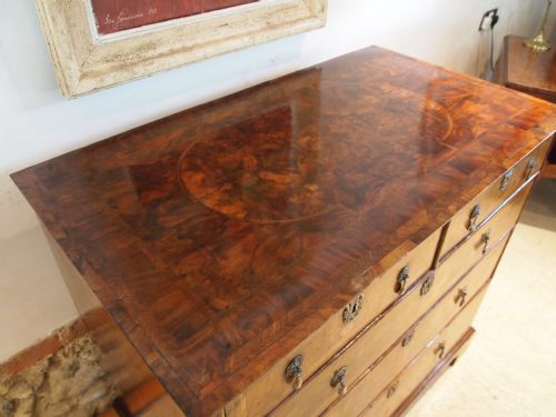 fig 1. Chest of Drawers Superb George II feather banded Walnut chest c1730