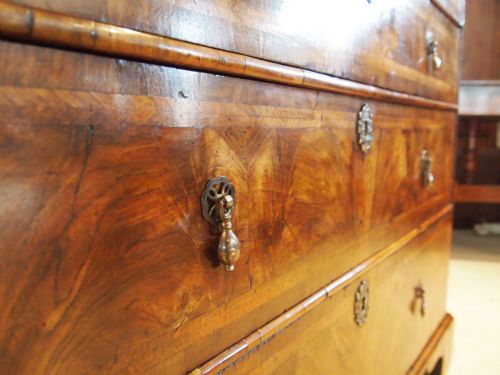 fig 2. Chest of Drawers Superb George II feather banded Walnut chest c1730