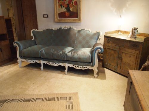 fig 2. Sofa settee stunning Victorian period French settee c1880