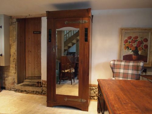 Wardrobe Arts and Crafts Oak C1900