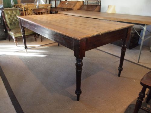 fig 2. Table Victorian Pine dining table seats 8 c1880