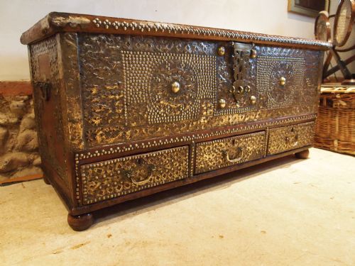 Chest Coffer Blanket Box Coffee Table Zanzibar Chest Victorian Period C1870