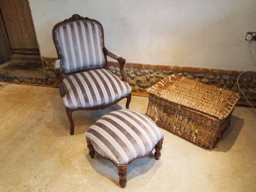fig 3. Chair French fauteuil armchair Walnut c1920