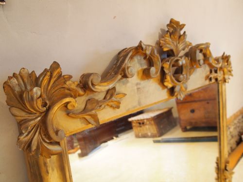 fig 1. Mirror Victorian carved giltwood original plate and gilding c1850