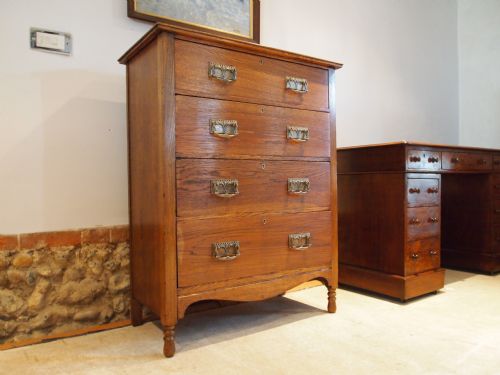 fig 3. Chest of drawers Arts and Crafts Oak by Harris Lebus c1920