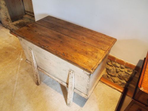 fig 1. Chest box dough bin Victorian Pine c1880