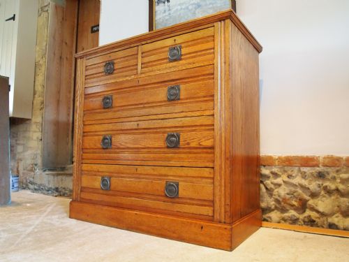 fig 3. Chest of drawers Arts and Crafts Oak by Harris Lebus c1904