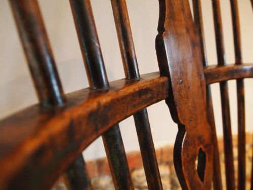 fig 3. Chair Victorian Windsor wheelback Ash and Elm c1840