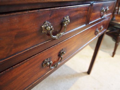 fig 1. Table Lowboy lamp side fine quality George III Mahogany c1780