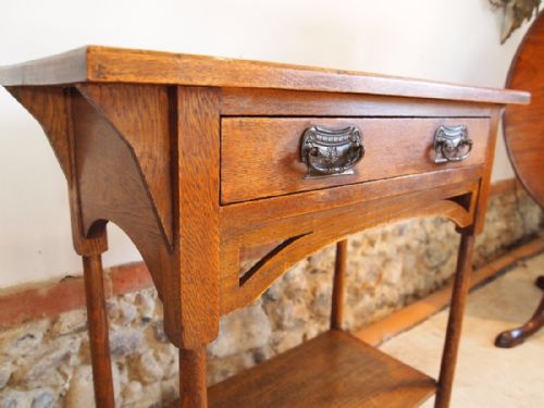fig 1. Table rare Arts and Crafts Oak hall console table c1900